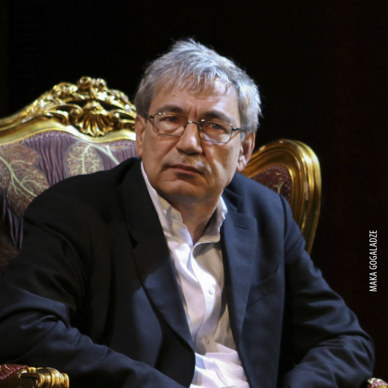 orhan-pamuk-photo-Maka-Gogaladze